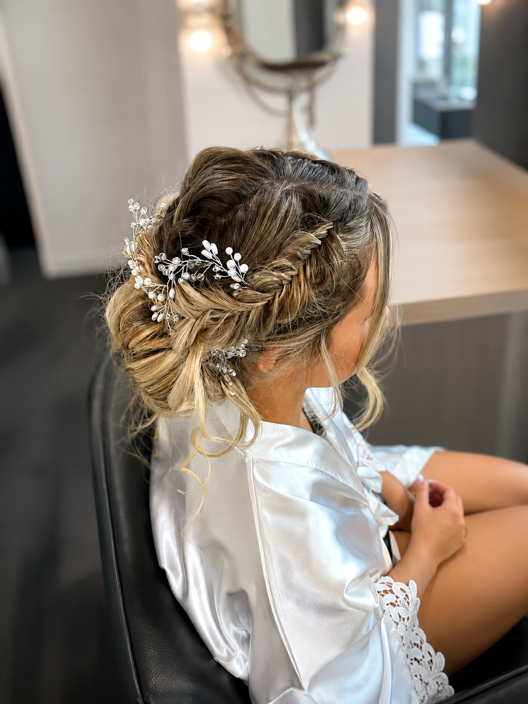 Hair styling and blowout service